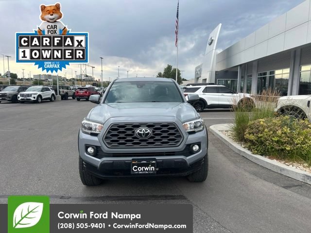Used 2020 Toyota Tacoma TRD Off-Road AWD/4WD image 2