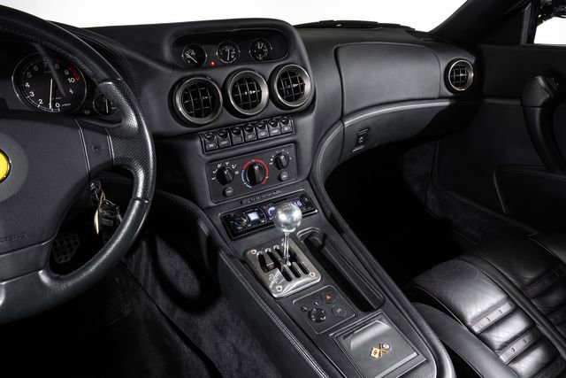 Used 2000 Ferrari 550 Maranello Coupe RWD image 26
