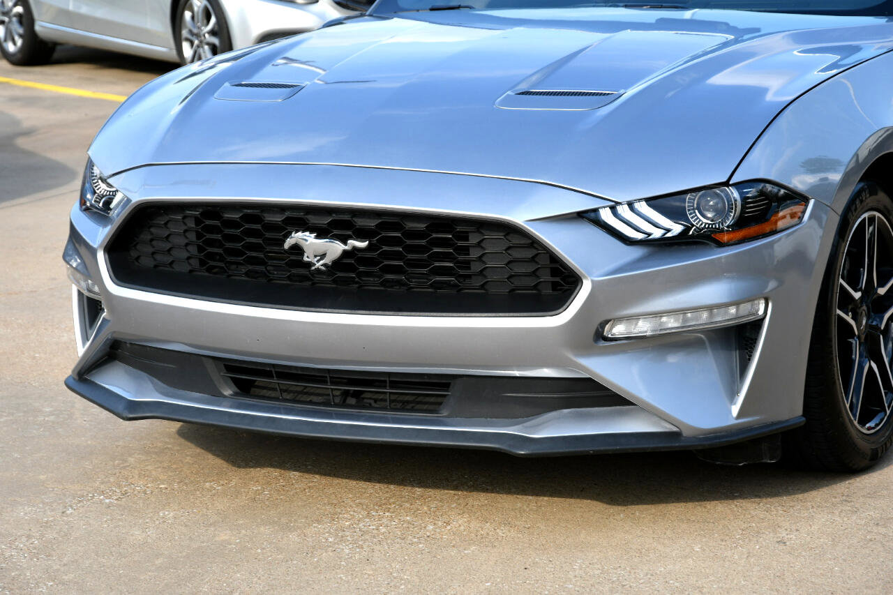 Used 2023 Ford Mustang Premium image 3