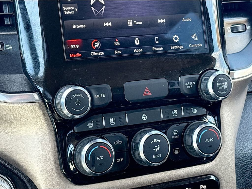 Used 2021 RAM 1500 Laramie image 15