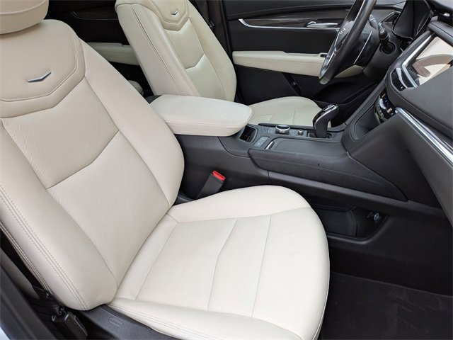 Certified 2024 Cadillac XT5 Sportv w/ LPO, Floor Liner Package image 26