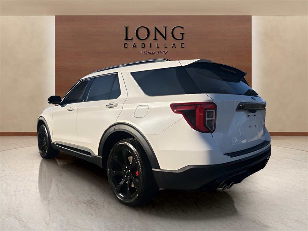 Used 2023 Ford Explorer ST w/ Equipment Group 401A image 3