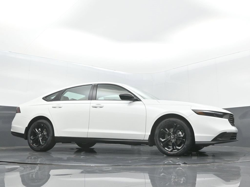 New 2025 Honda Accord SE image 28