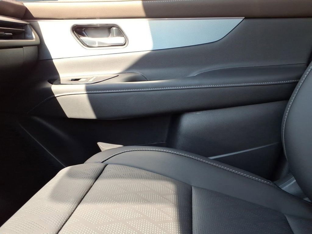 New 2026 Nissan Murano Platinum w/ Cargo Package image 23