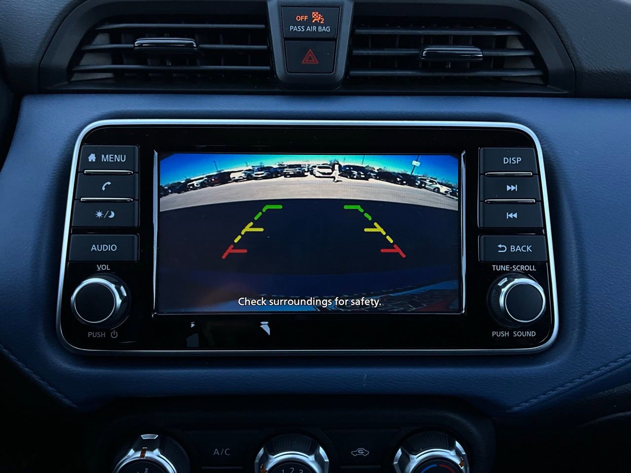 Used 2025 Nissan Versa SV image 25