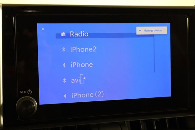 Used 2025 Toyota RAV4 LE image 28