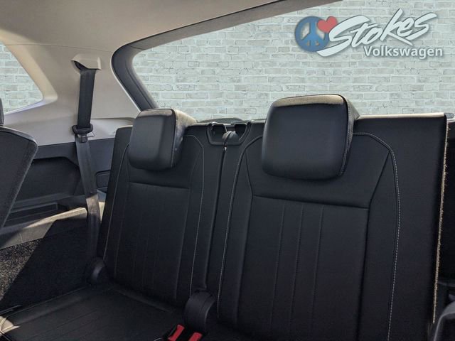 Certified 2023 Volkswagen Tiguan SE w/ Panoramic Sunroof Package FWD image 15