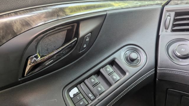 Used 2014 Buick LaCrosse Premium w/ Driver Confidence Package FWD image 33