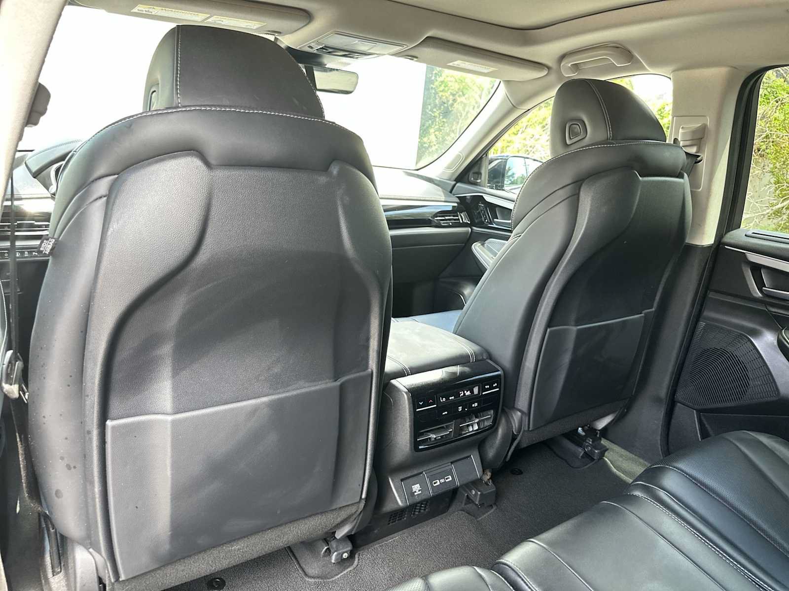 Used 2023 Acura MDX w/ Technology Package FWD image 16