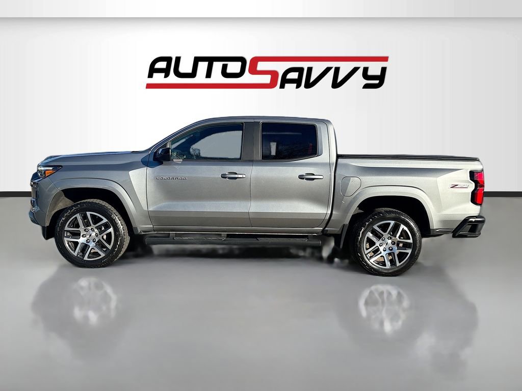 Used 2023 Chevrolet Colorado Z71 w/ Z71 Convenience Package 2 image 4