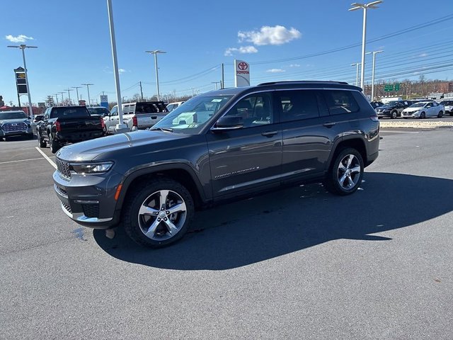 Used 2021 Jeep Grand Cherokee L Limited image 15