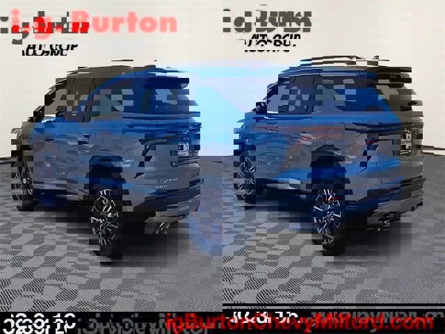 New 2026 Chevrolet Traverse LT w/ Driver Confidence Package image 3