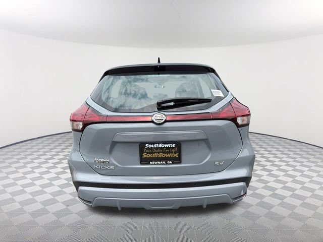 Used 2021 Nissan Kicks SV FWD image 6