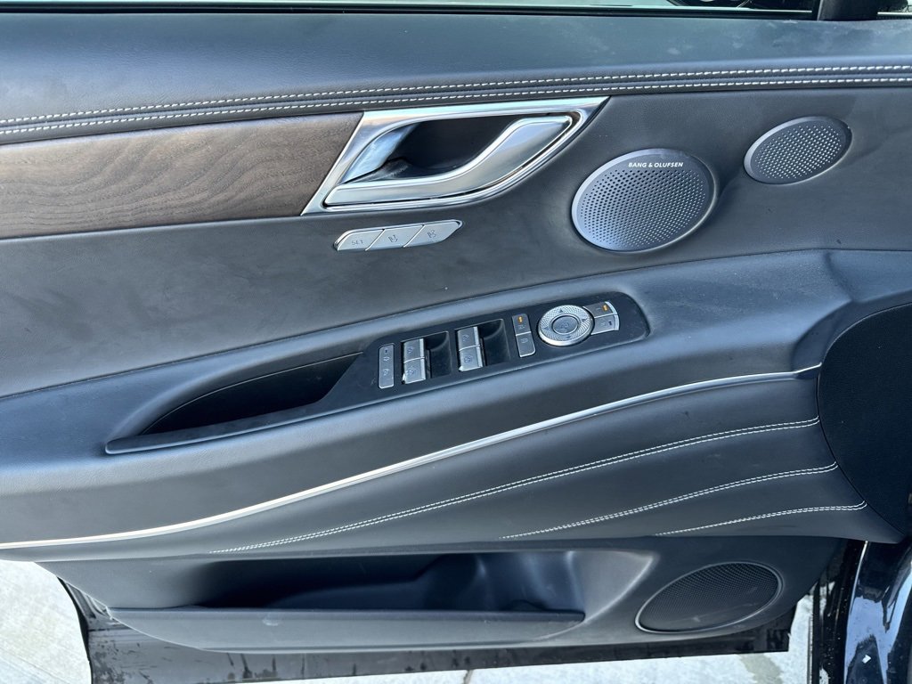 Used 2025 Genesis GV80 3.5T Advanced image 19
