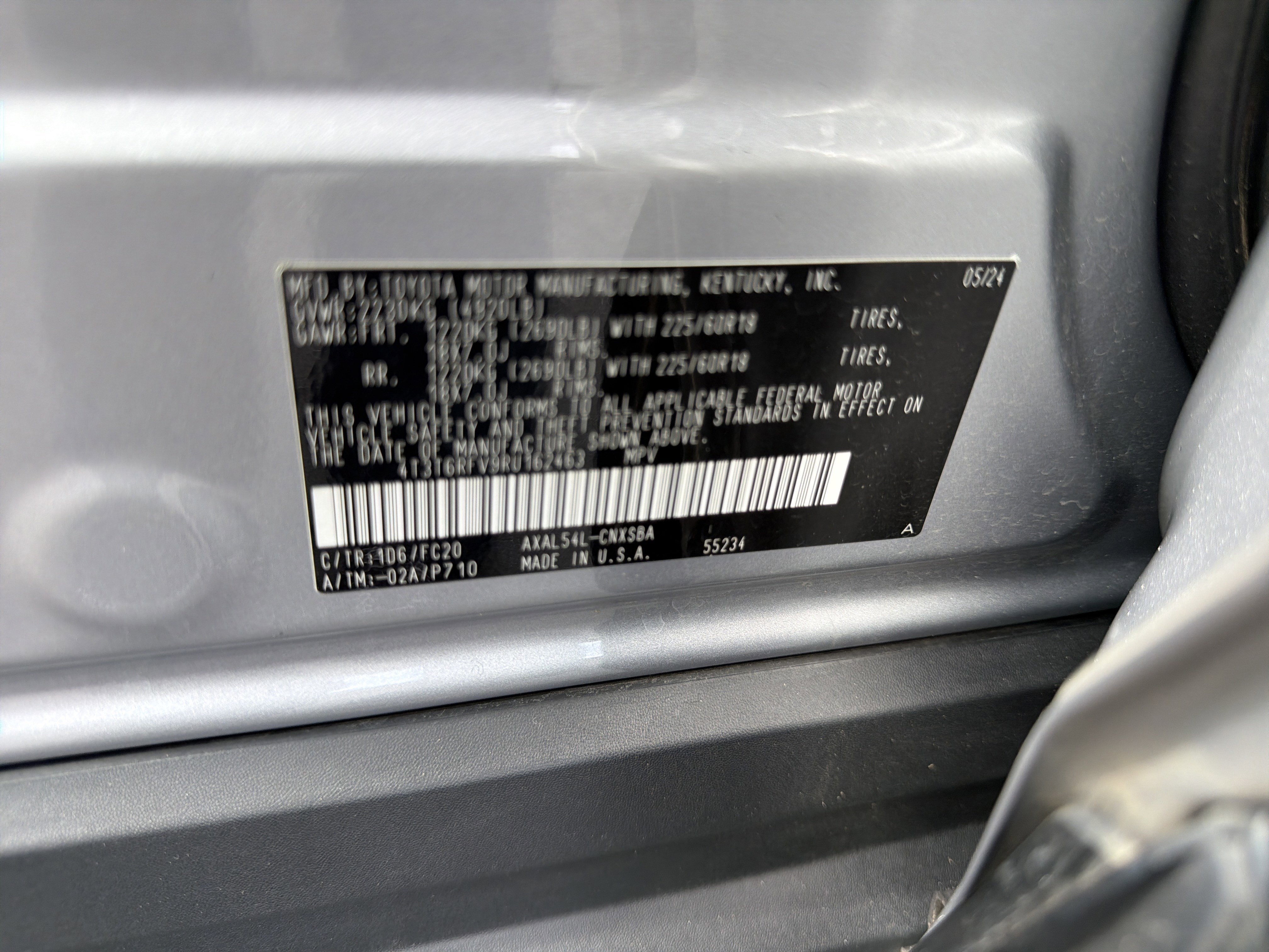 Used 2024 Toyota RAV4 SE w/ Convenience Package AWD/4WD image 30