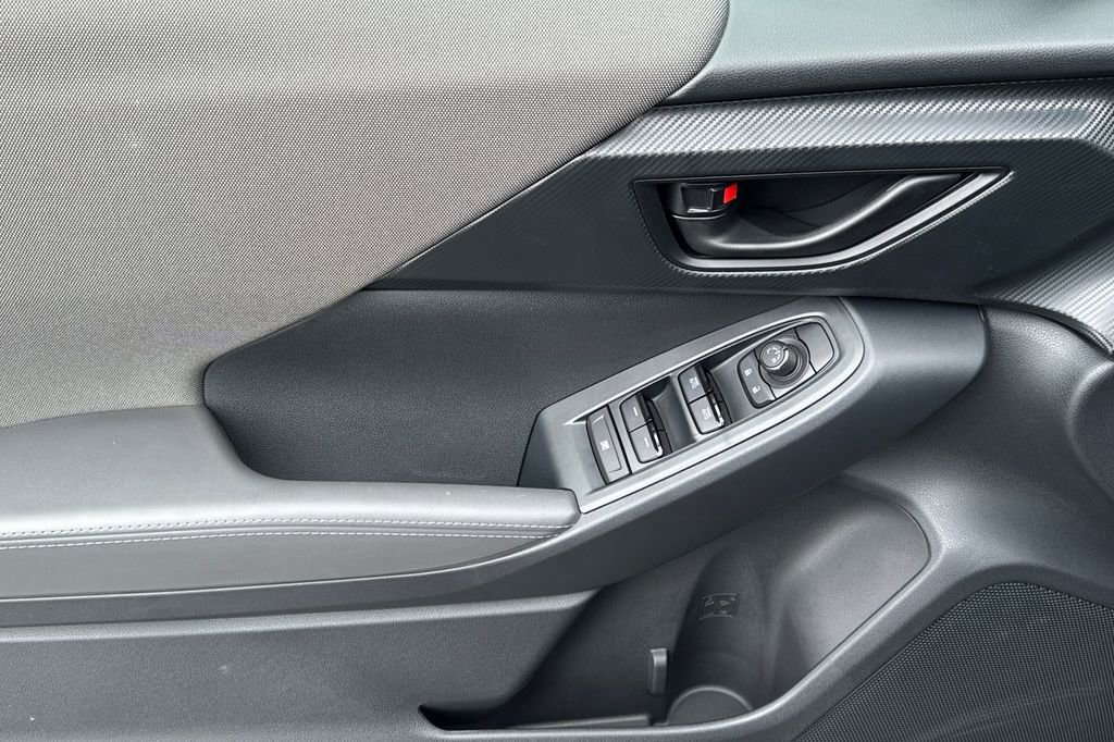 Certified 2025 Subaru Crosstrek 2.0i Premium image 11