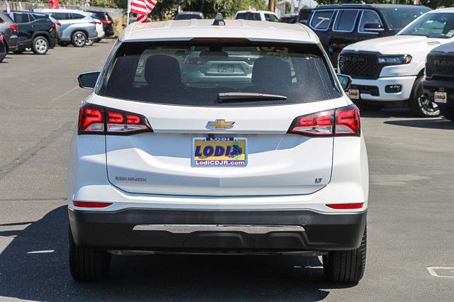 Used 2023 Chevrolet Equinox LT image 3