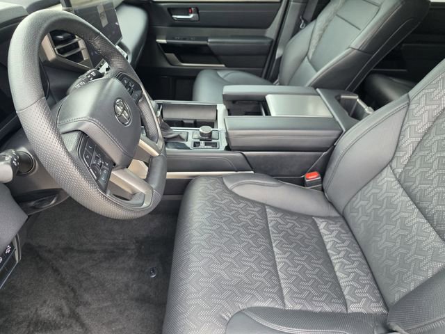 Used 2025 Toyota Sequoia Limited w/ Tow Technology Package AWD/4WD image 11