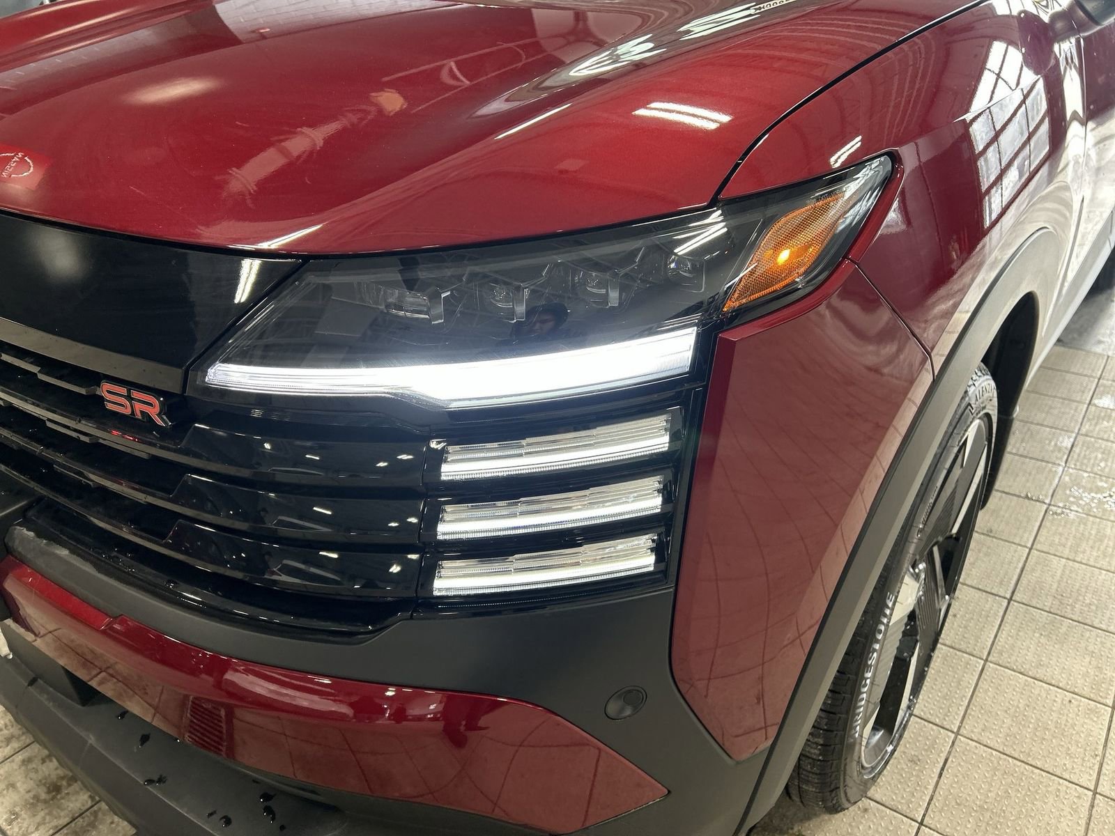 New 2026 Nissan Kicks SR w/ Cold Weather Package image 32