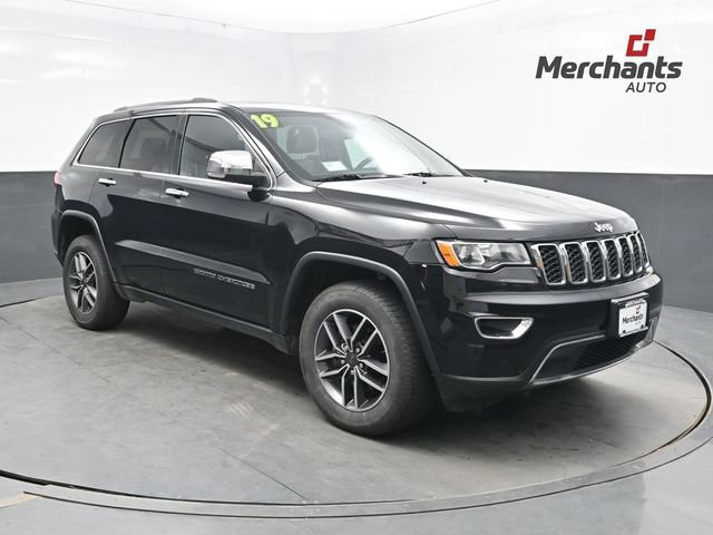 Used 2019 Jeep Grand Cherokee Limited AWD/4WD image 1