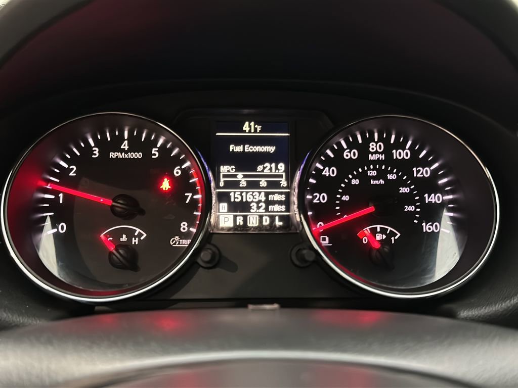 Used 2012 Nissan Rogue SV AWD/4WD image 23