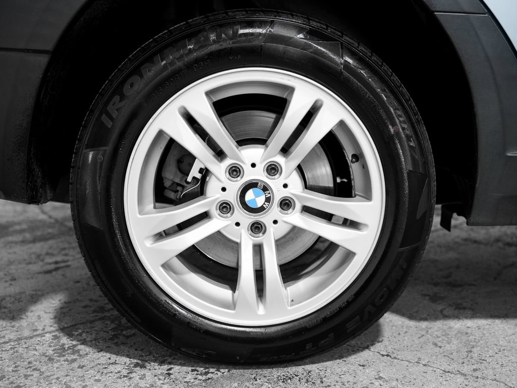 Used 2005 BMW X3 3.0i AWD/4WD image 34