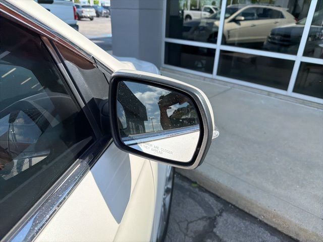 Used 2018 Ford Edge Titanium w/ Equipment Group 302A AWD/4WD image 15