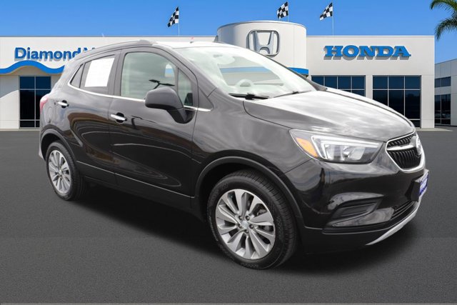 Used 2020 Buick Encore Preferred FWD image 1