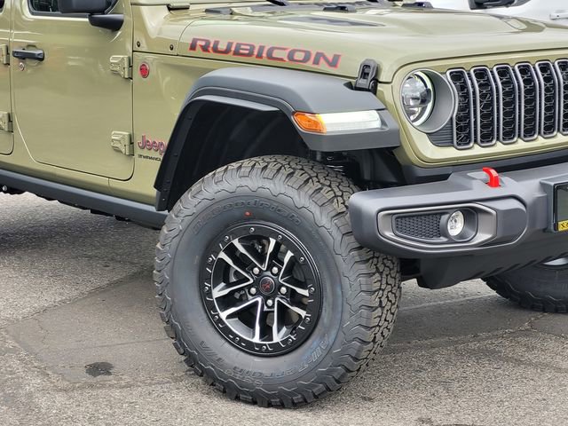 New 2026 Jeep Wrangler Unlimited Rubicon w/ Xtreme 35 Tire Package image 3