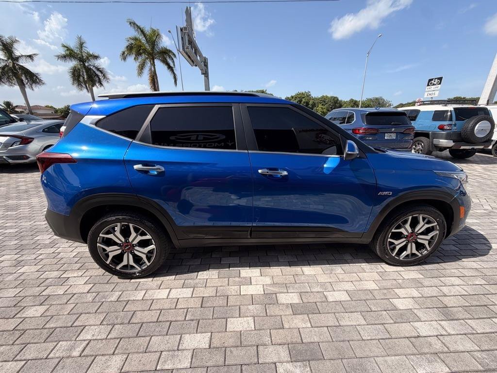 Used 2022 Kia Seltos SX AWD/4WD image 11