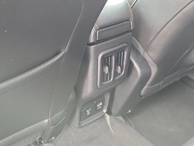 Used 2018 Jeep Compass Limited AWD/4WD image 25