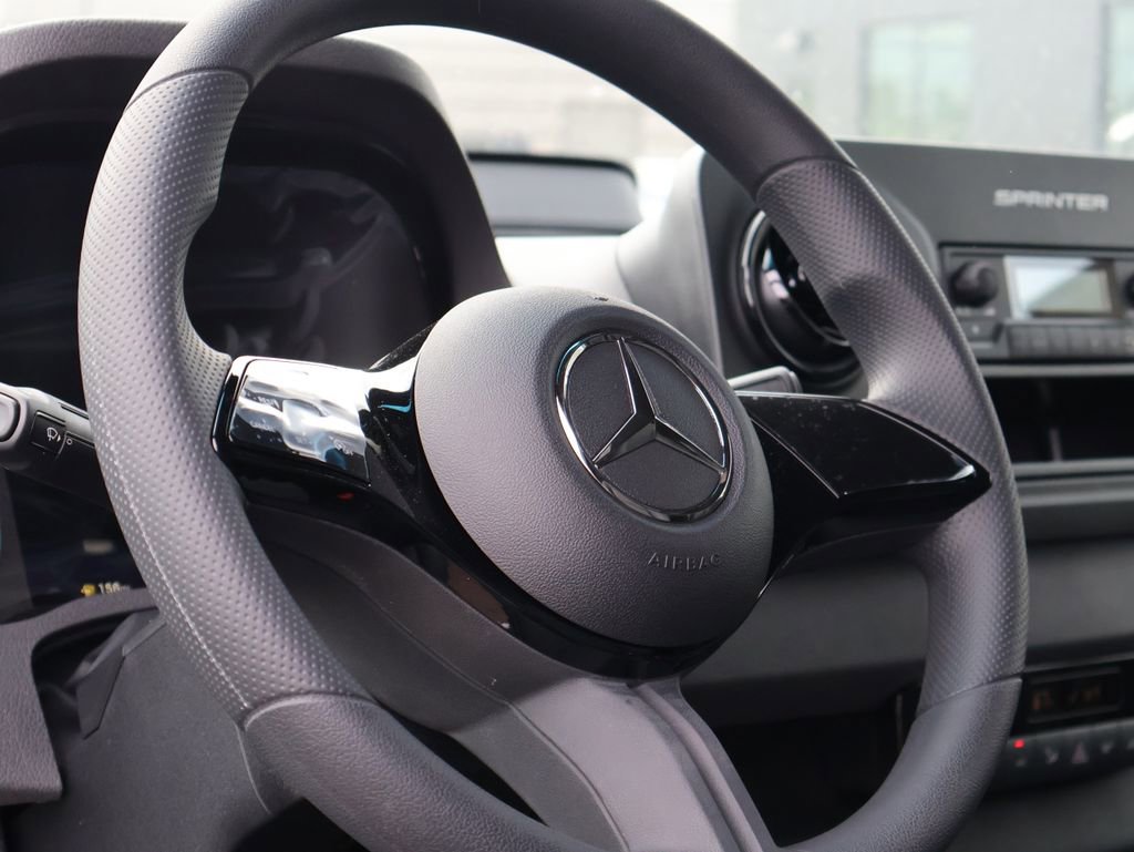 New 2025 Mercedes-Benz Sprinter 2500 image 24