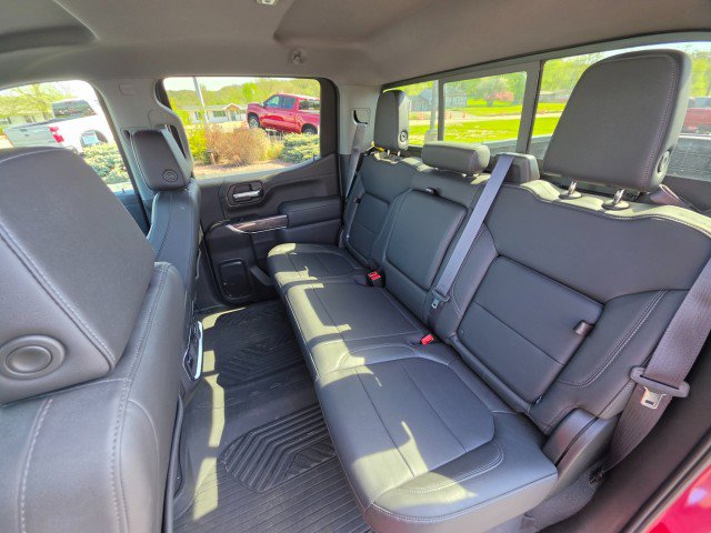 Used 2021 Chevrolet Silverado 1500 LTZ AWD/4WD image 22