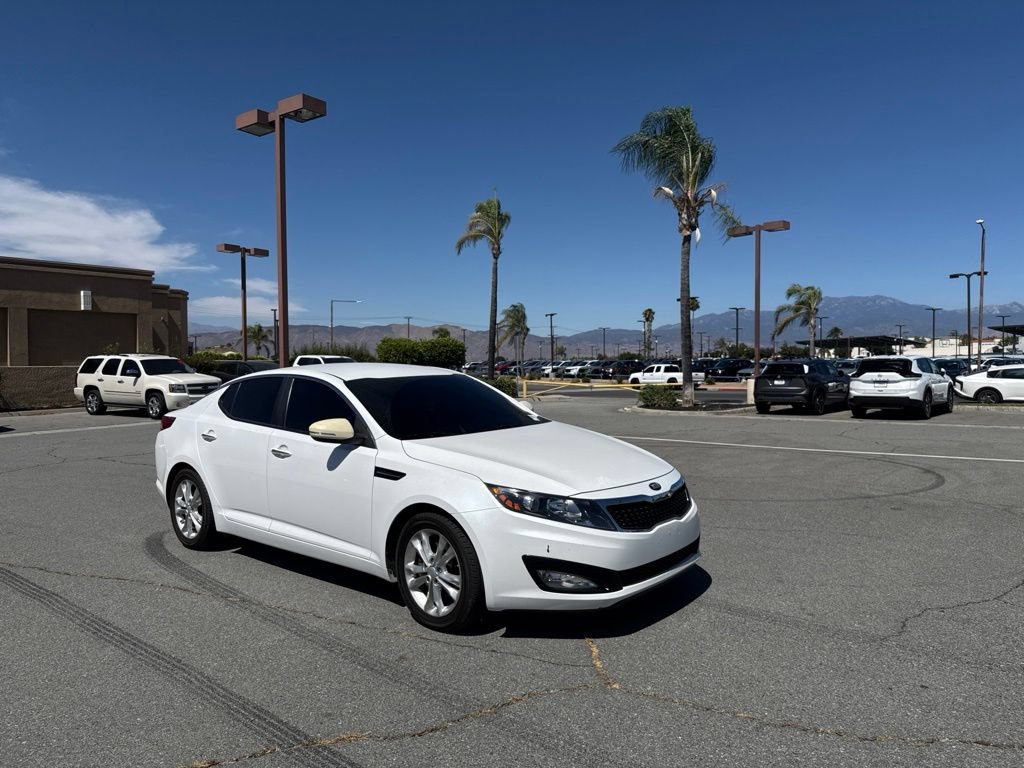 Used 2013 Kia Optima EX FWD image 2
