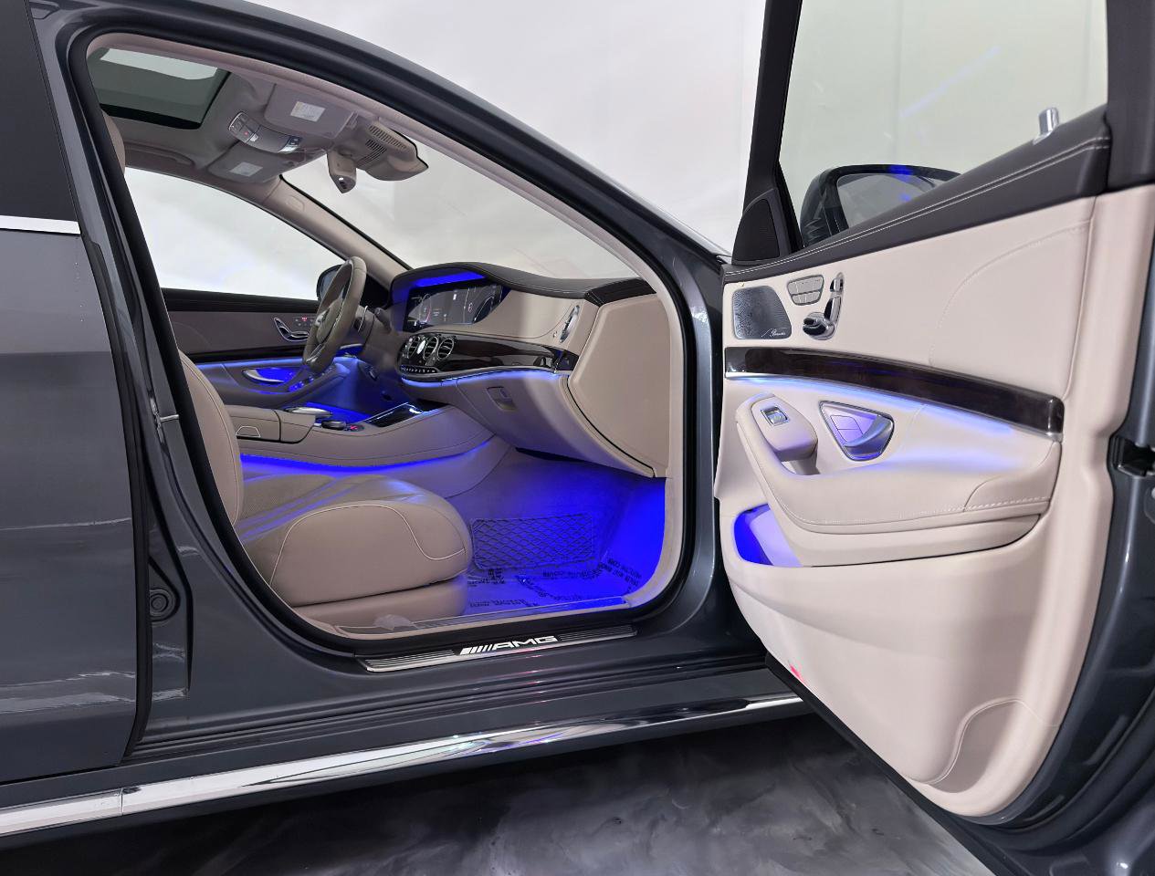 Used 2019 Mercedes-Benz S 63 AMG S 4MATIC Sedan image 26