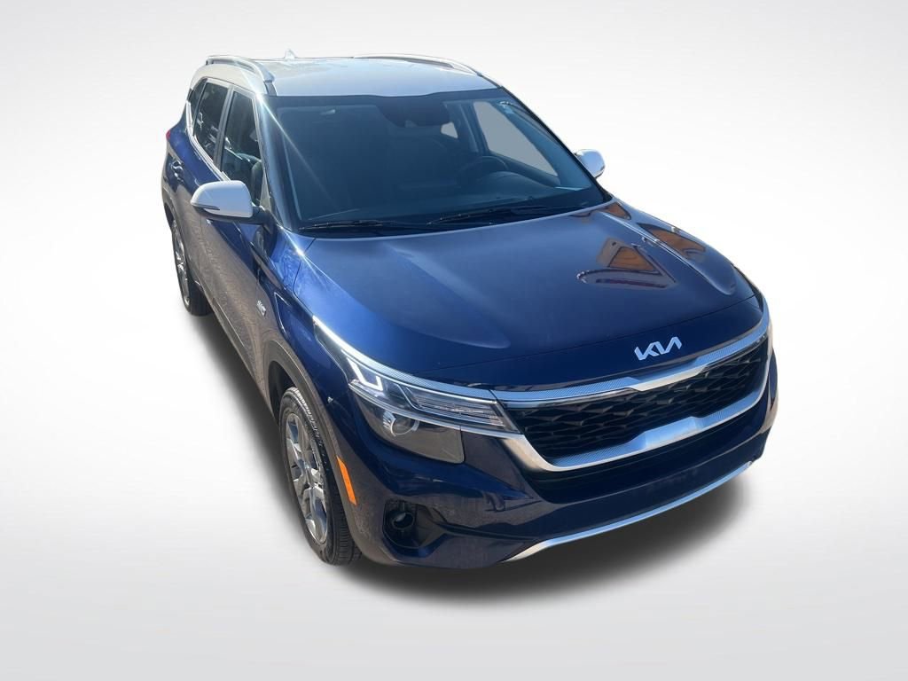 Certified 2023 Kia Seltos S w/ Navigation Package image 40
