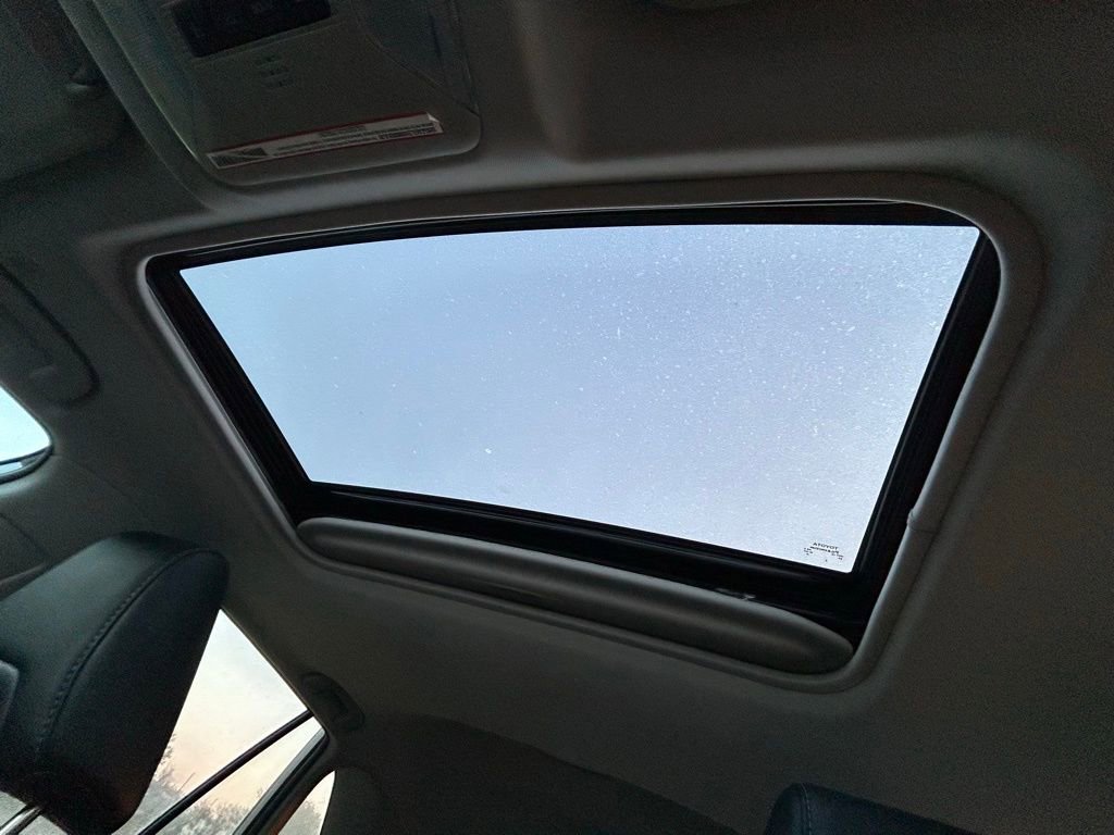 Used 2024 Toyota RAV4 Limited image 30