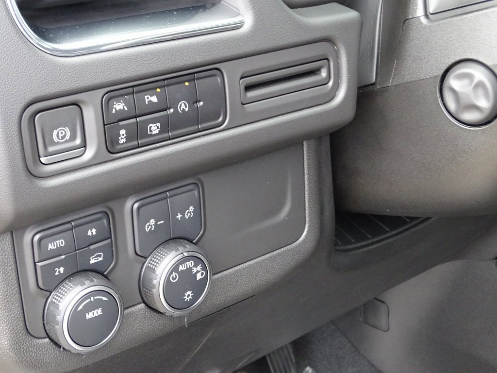 Used 2023 Chevrolet Tahoe RST w/ Luxury Package image 19