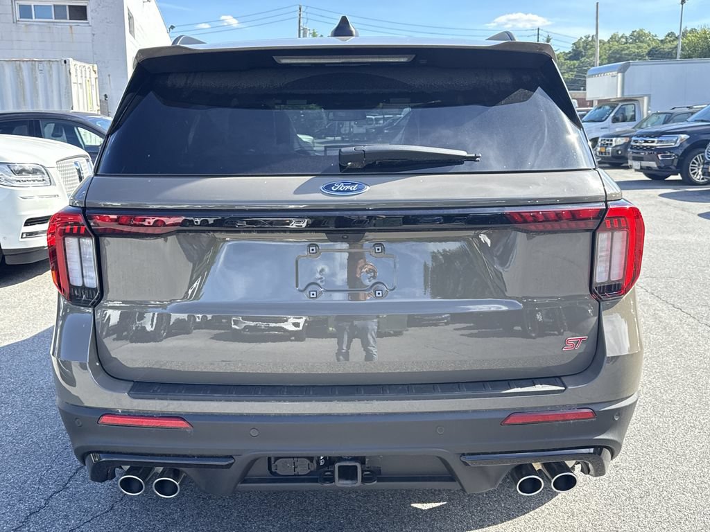 New 2026 Ford Explorer ST AWD/4WD image 5
