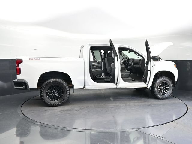 Used 2021 Chevrolet Silverado 1500 Custom Trail Boss w/ LPO, Dark Essentials Package AWD/4WD image 31