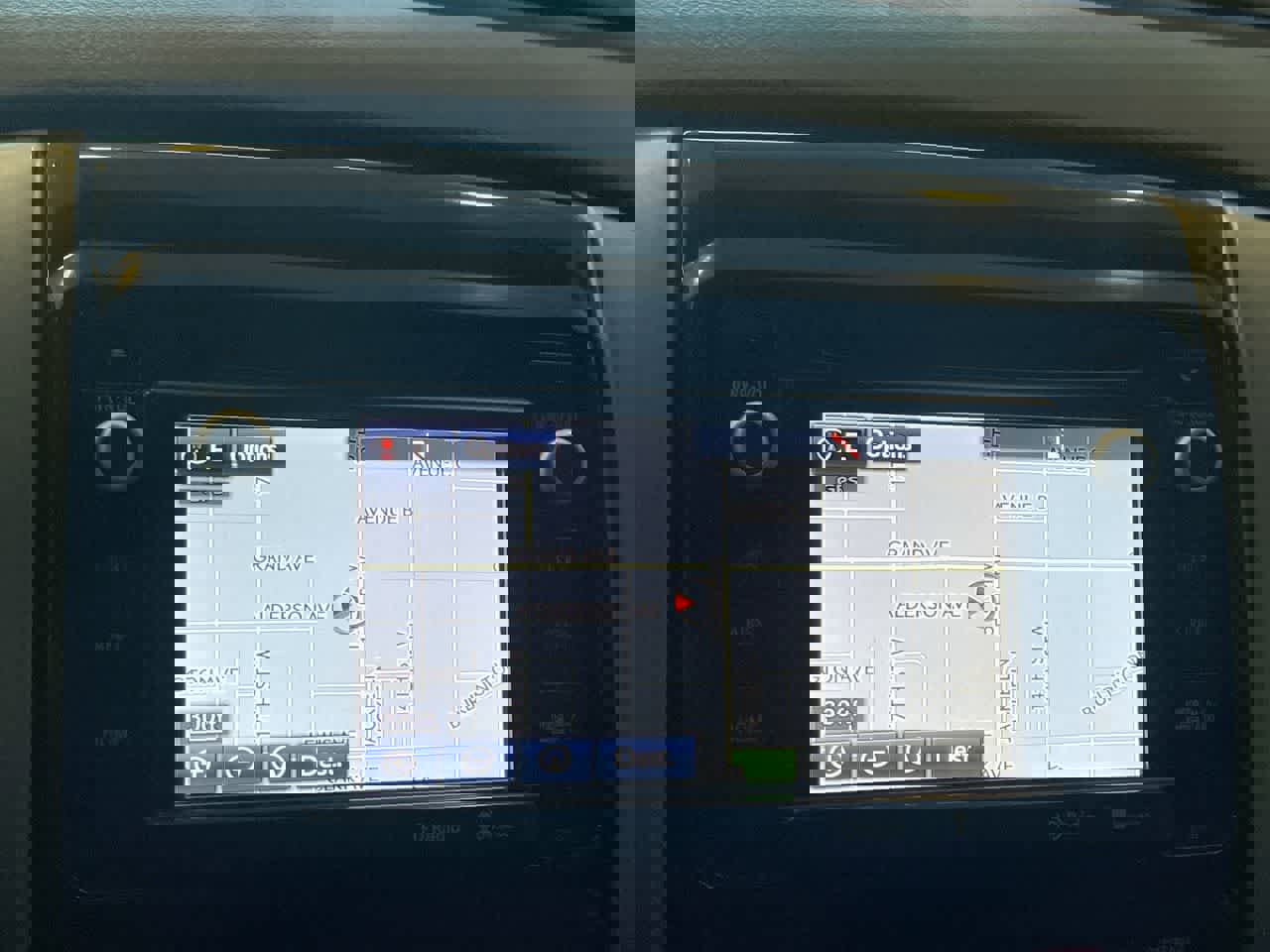 Used 2014 Toyota Tacoma 4x4 Double Cab w/ TRD Sport Package image 18