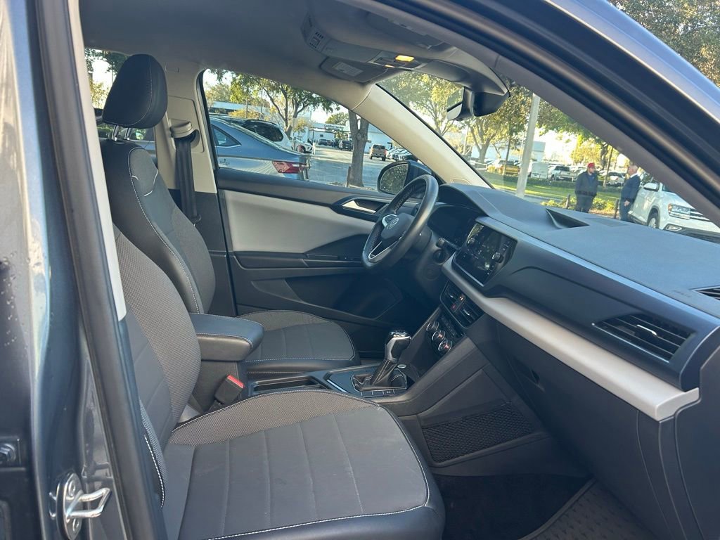 Used 2023 Volkswagen Taos SE image 37