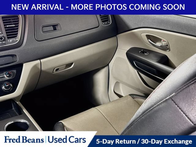 Used 2020 Kia Sedona EX FWD image 31
