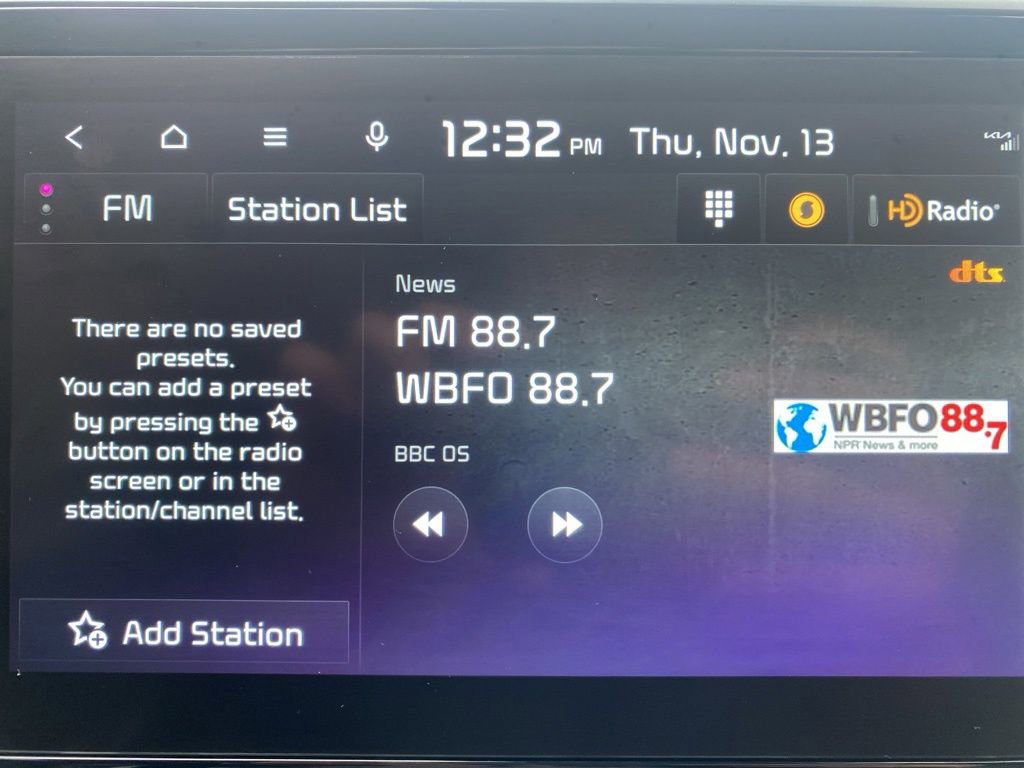 Certified 2023 Kia Carnival EX image 26