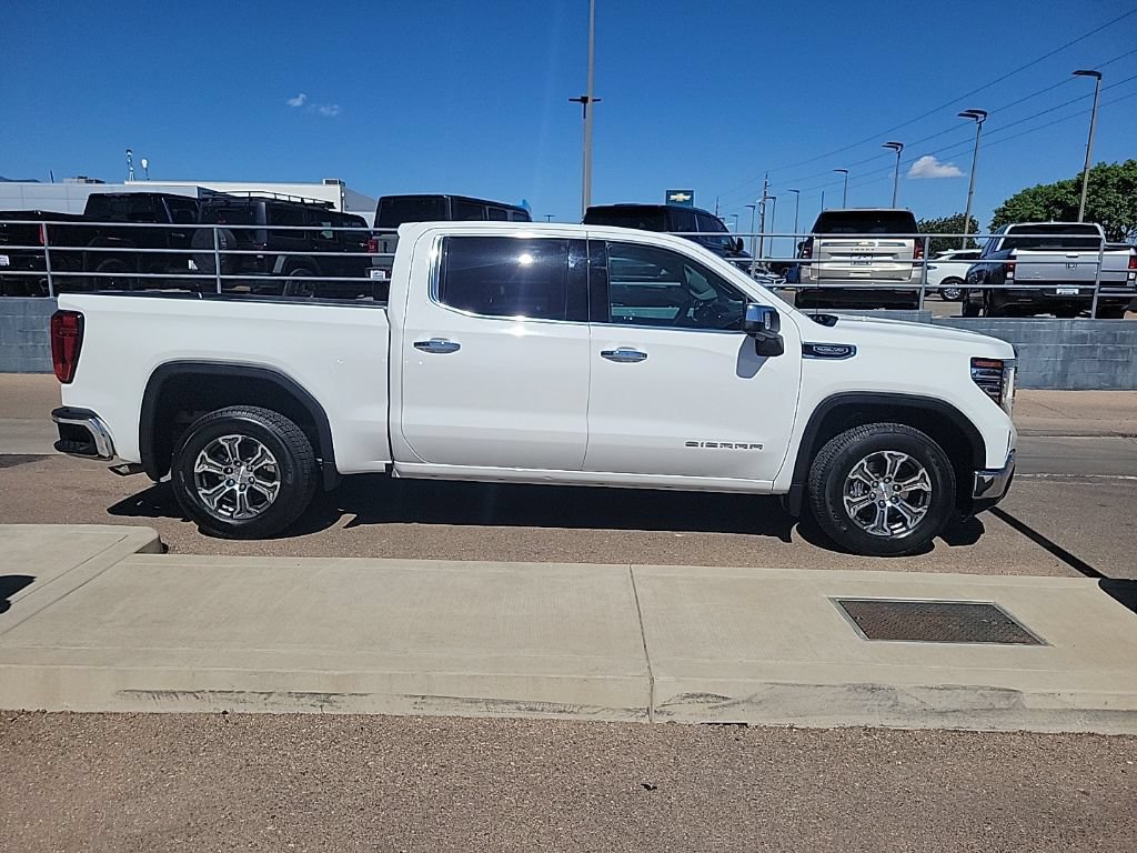 Used 2025 GMC Sierra 1500 SLT RWD image 8