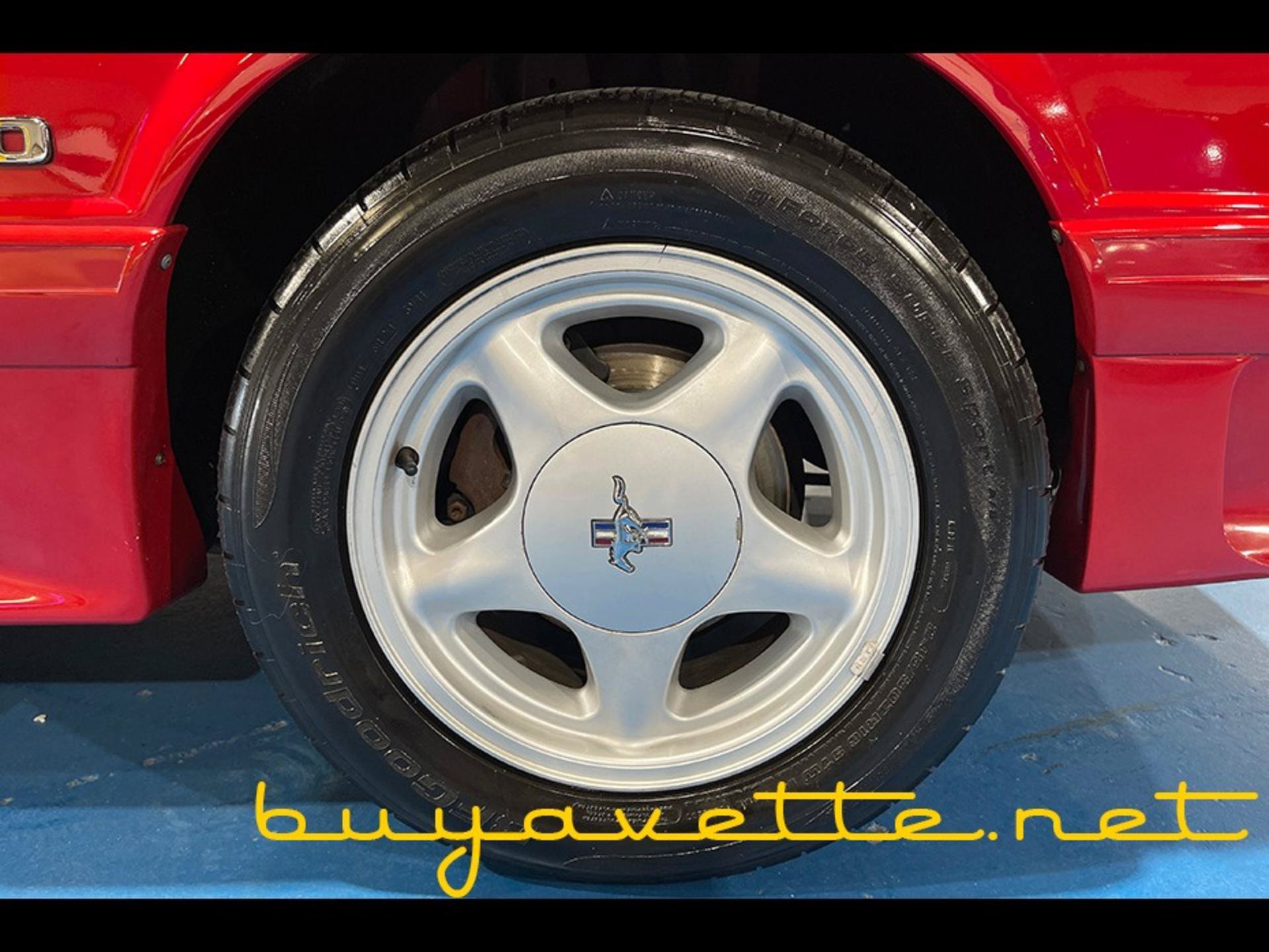 Used 1990 Ford Mustang GT RWD image 14