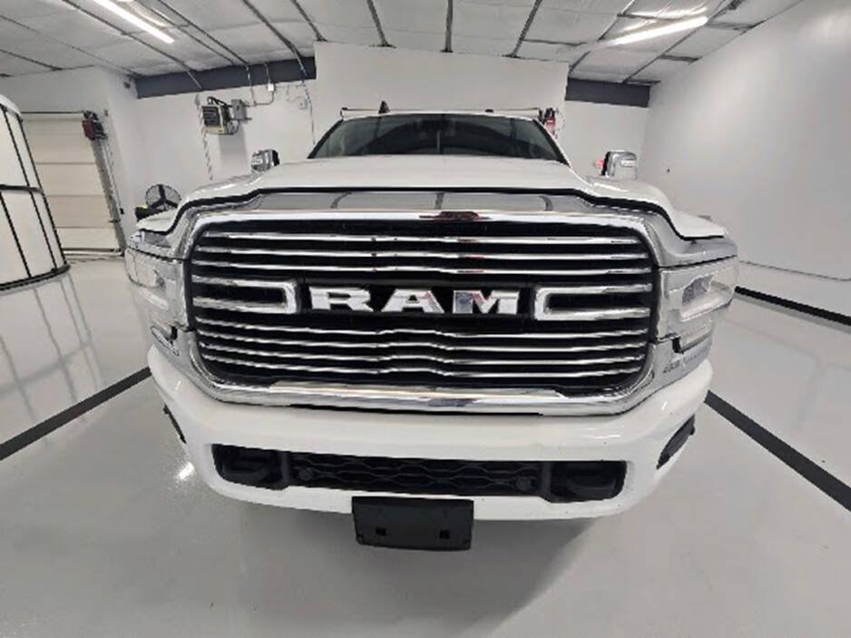 Used 2023 RAM 2500 Laramie AWD/4WD image 4