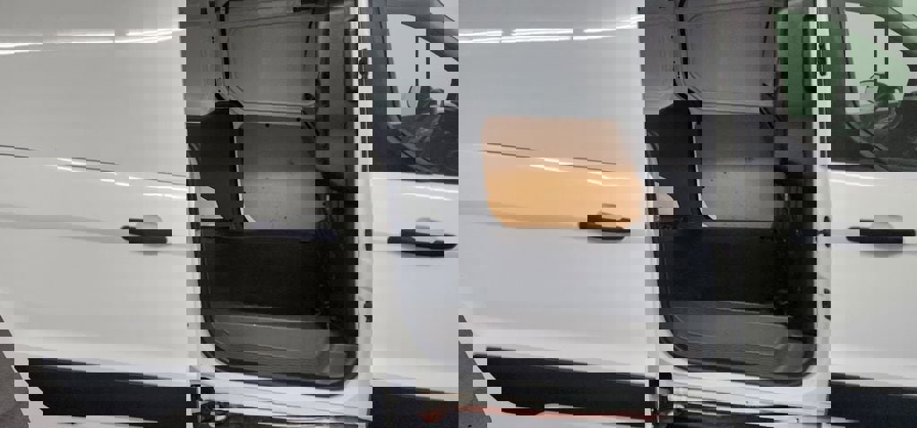 Used 2019 Ford Transit Connect XL image 18