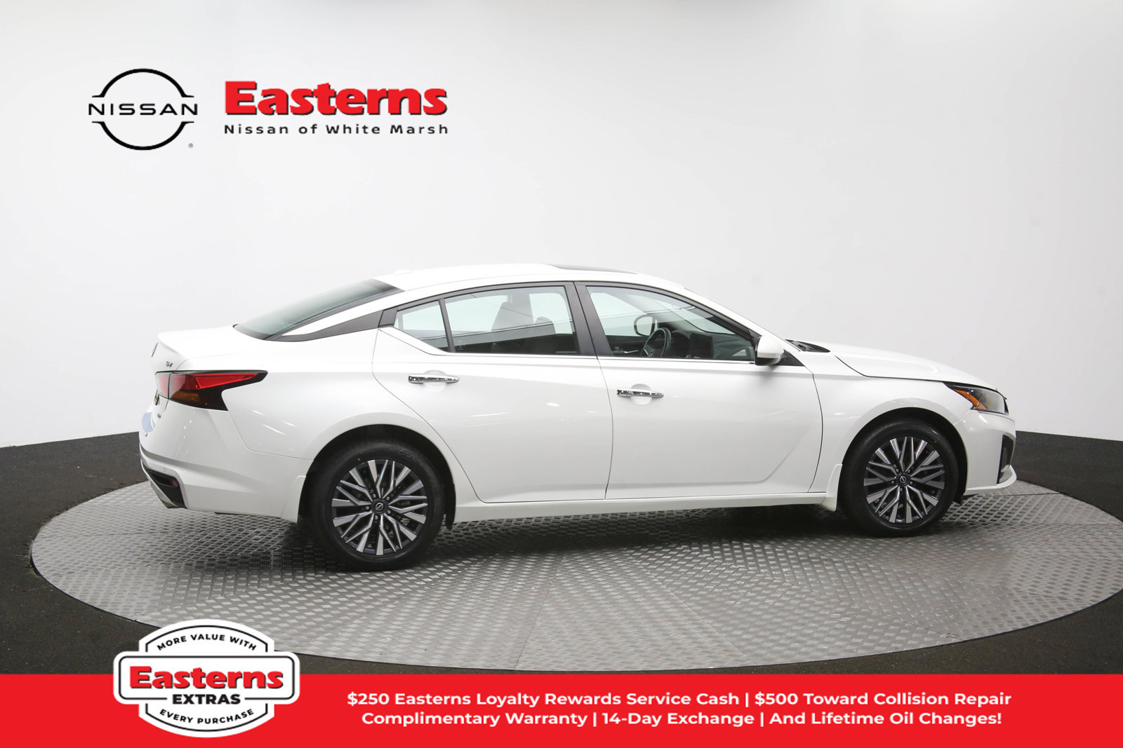 Used 2023 Nissan Altima 2.5 SV w/ SV Premium Package AWD/4WD image 44