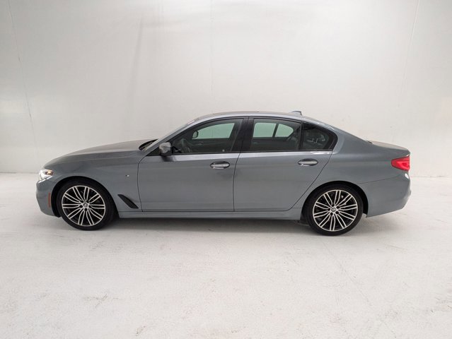 Used 2018 BMW 530i xDrive image 9